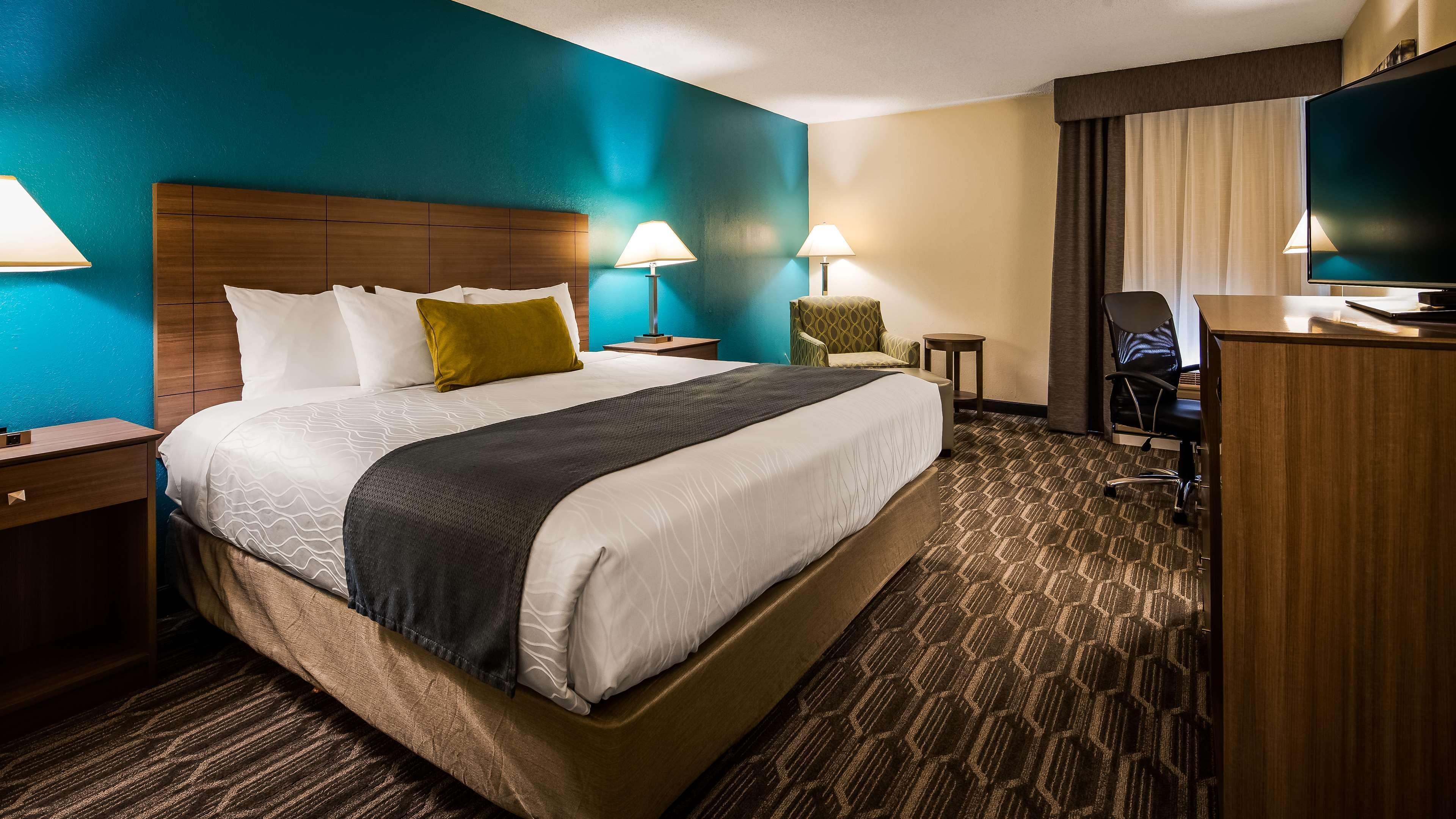 Best Western Plus Yadkin Valley Inn&Suites Jonesville Extérieur photo