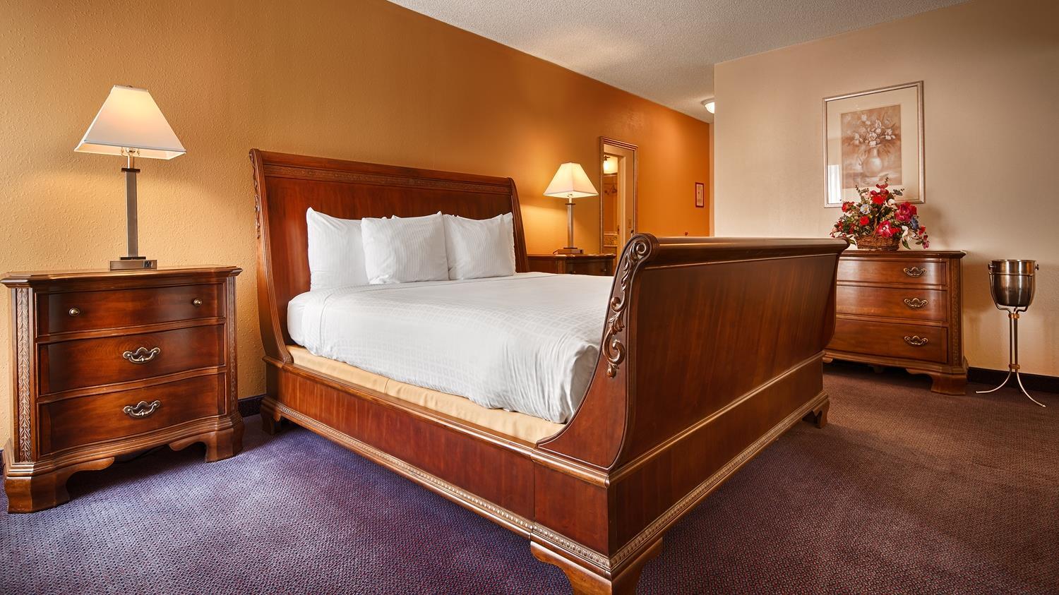 Best Western Plus Yadkin Valley Inn&Suites Jonesville Extérieur photo